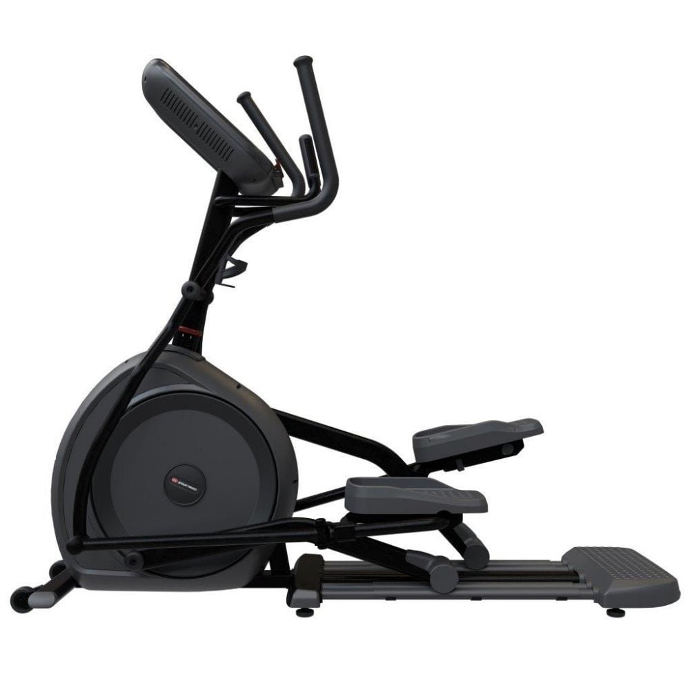 Star Trac 4 Series Cross Trainer with 15-Inch Console view 4