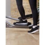 Life Fitness E1 Cross-Trainer Base, Titanium-Base+Go Console E1-GC view 4