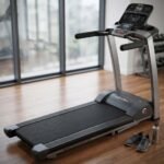 Life Fitness F3 Folding Treadmill with Track Connect 2.0 Console view 4