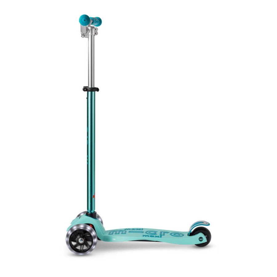 Micro Maxi Deluxe Pro LED Kick Scooter Vibrant Blue MMD042 view 4