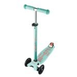 Micro Deluxe Scooter Mint MMD070 view 2