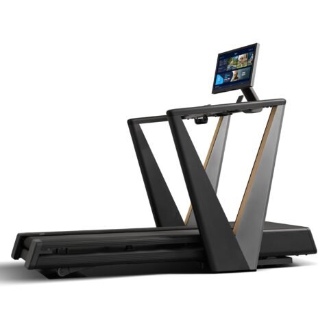 NordicTrack Ultra 3 Home Treadmill with 24-Inch HD Touchscreen & 24 kph Speed NTL49926-4000