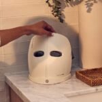 Therabody TheraFace Mask TF03823-01 view 3