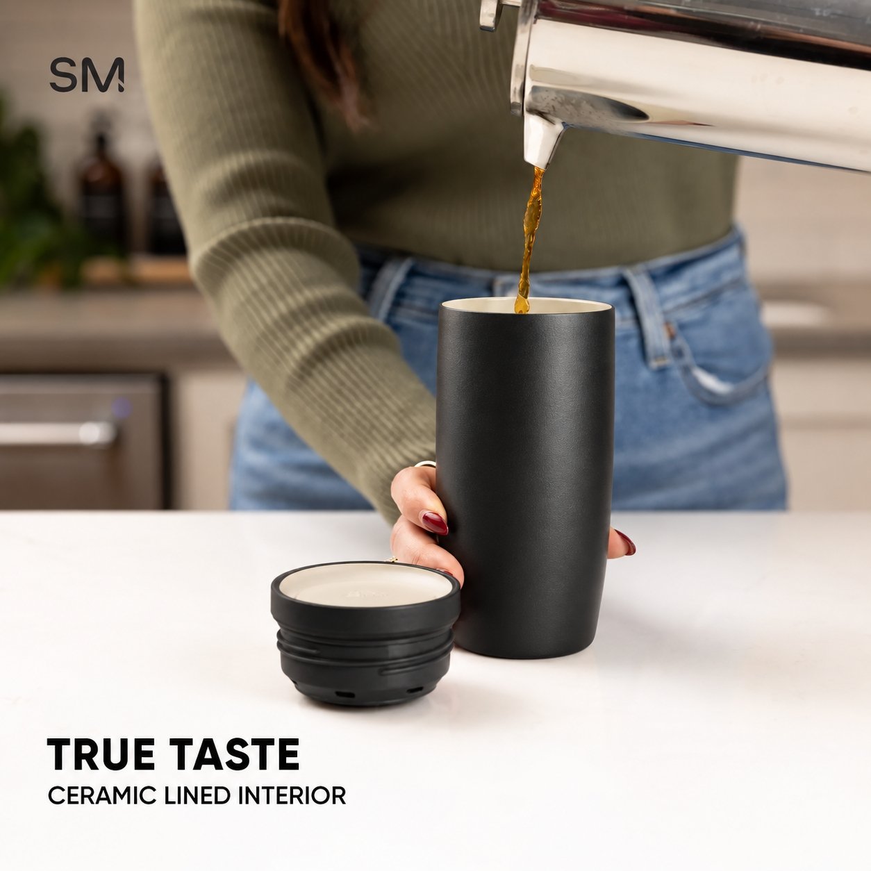 Simple Modern Signature Voyager Tumbler with Ceramic Coating 360° Lid view 3