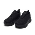 PEAK Men's Cushion Running Shoes ET59317H All Black view 3