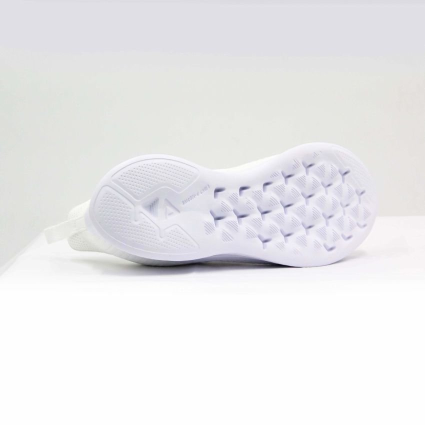 PEAK Running Shoes E39117H White view 3
