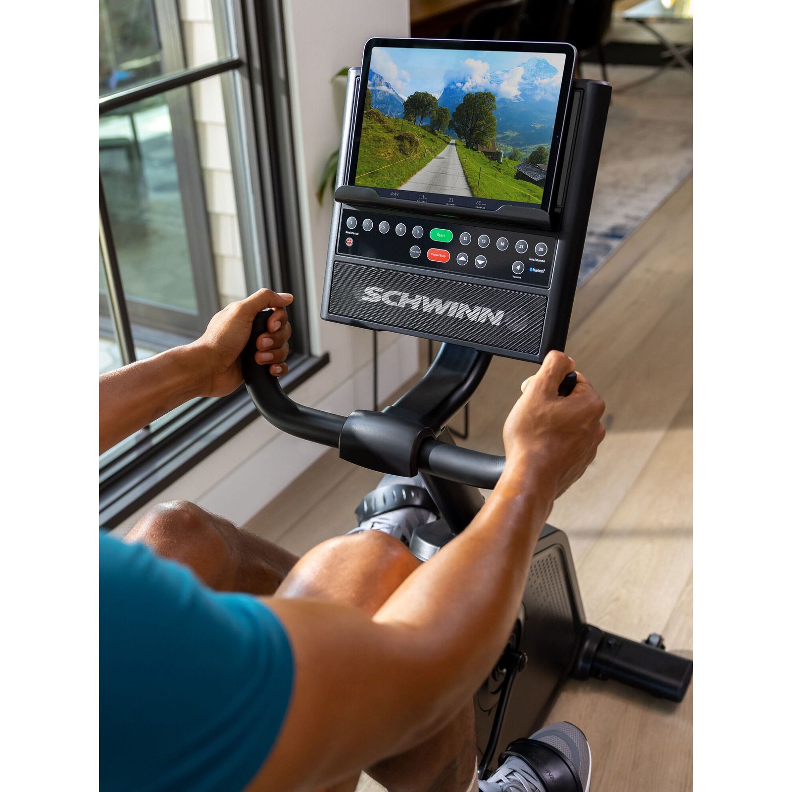 Schwinn 590R Recumbent Bike WN100953 view 4
