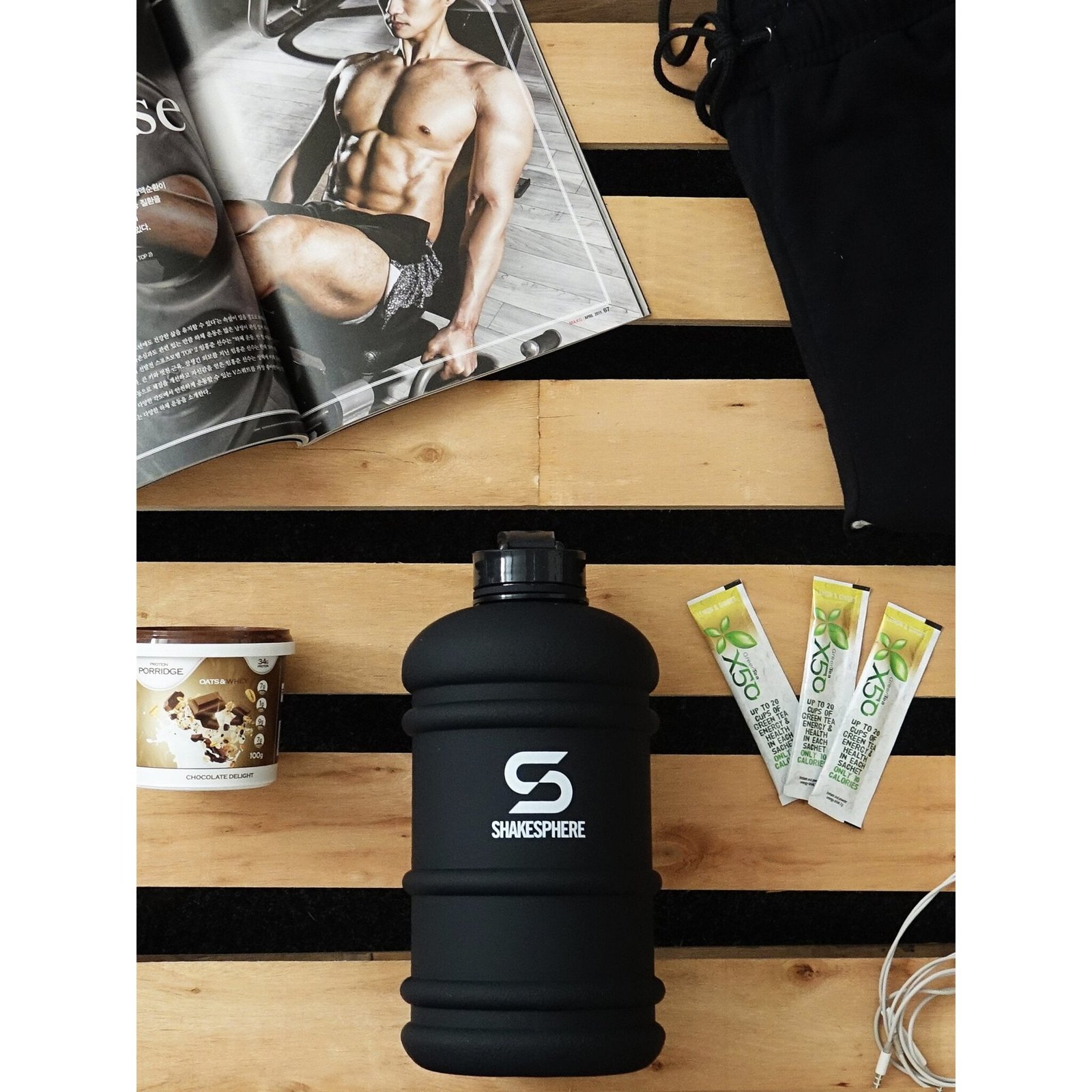 Shakesphere Hydration Jug Matte view 4